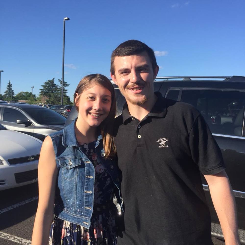 Meet your Posher, Meya